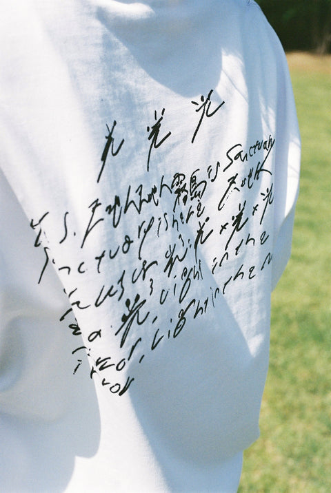 HIBI-BI TOTO T-Shirt  by 大岡弘晃